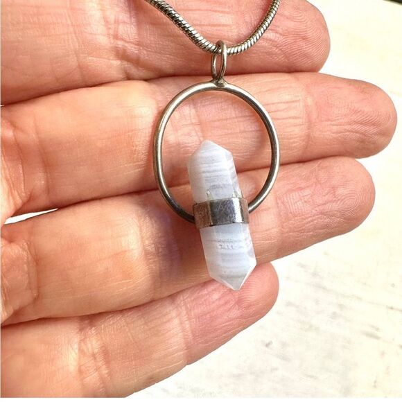 Blue lace agate silver pendant necklace - Picture 2 of 11